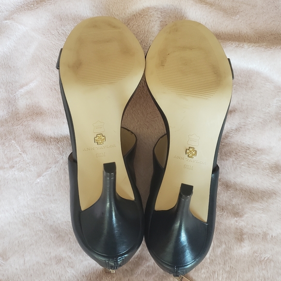 Ann Taylor black leather heeled sandals - Picture 5 of 6